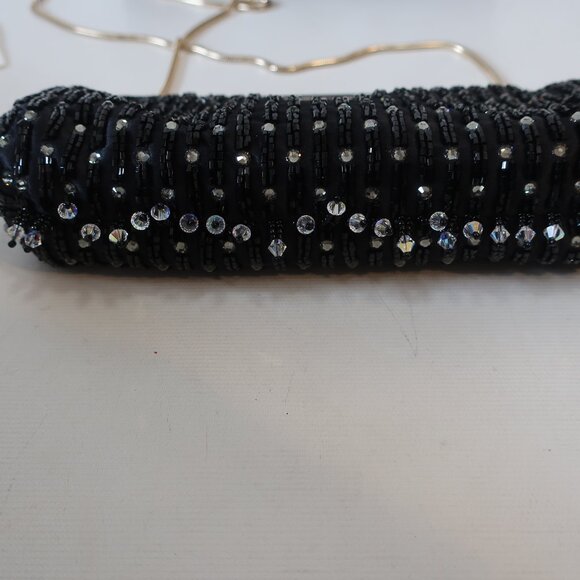 NWT Womens Badgley Mischka Black Beaded Gold Chain Clutch Evening Handbag - Picture 6 of 9